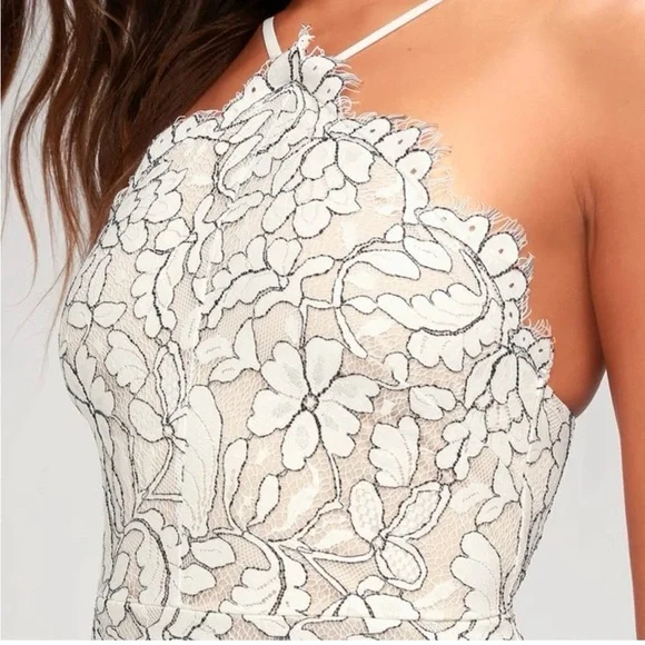 Lulu's Delicate Darling Lace Dress Small - Picture 3 of 5